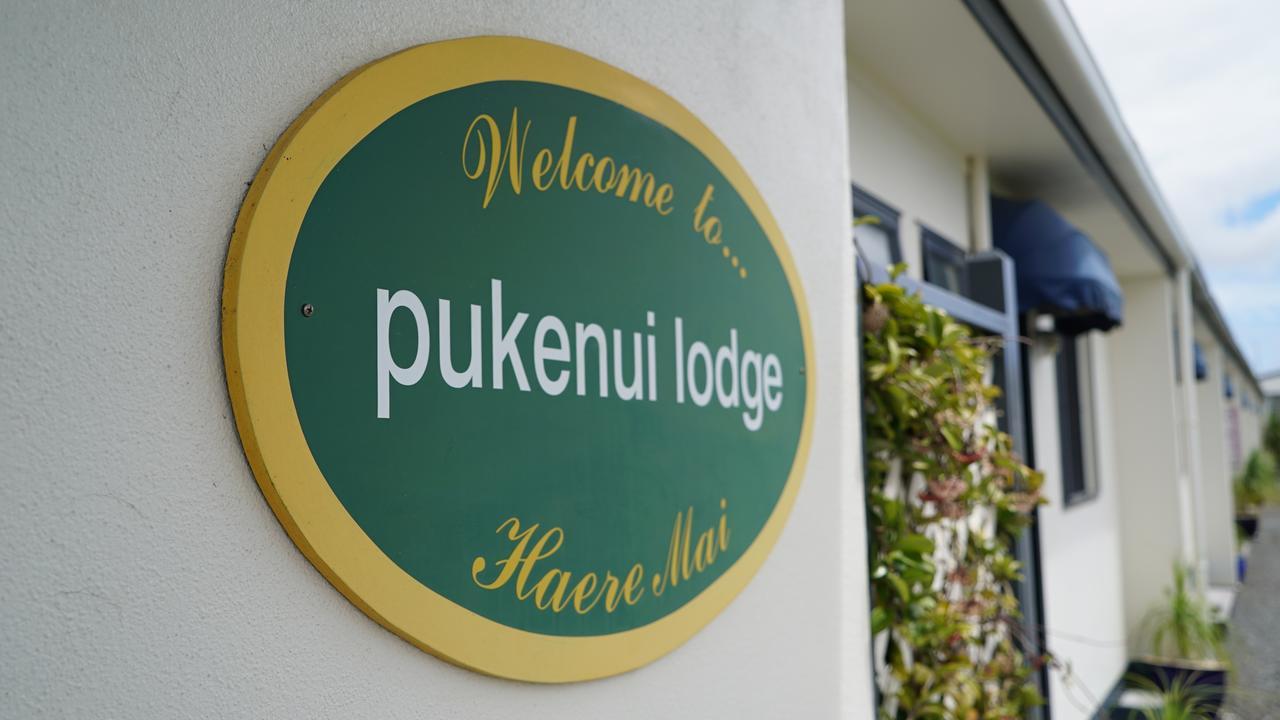 Pukenui Lodge Motel Extérieur photo