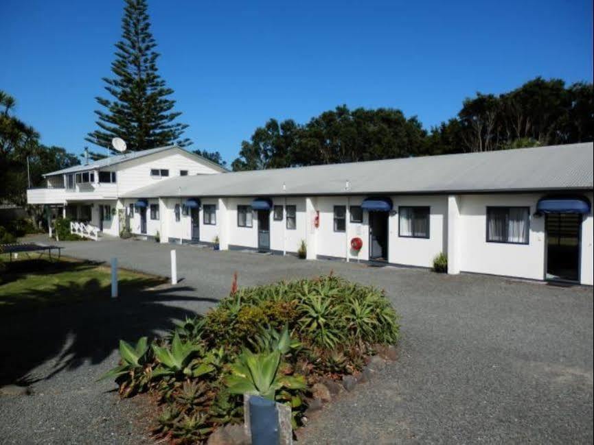 Pukenui Lodge Motel Extérieur photo